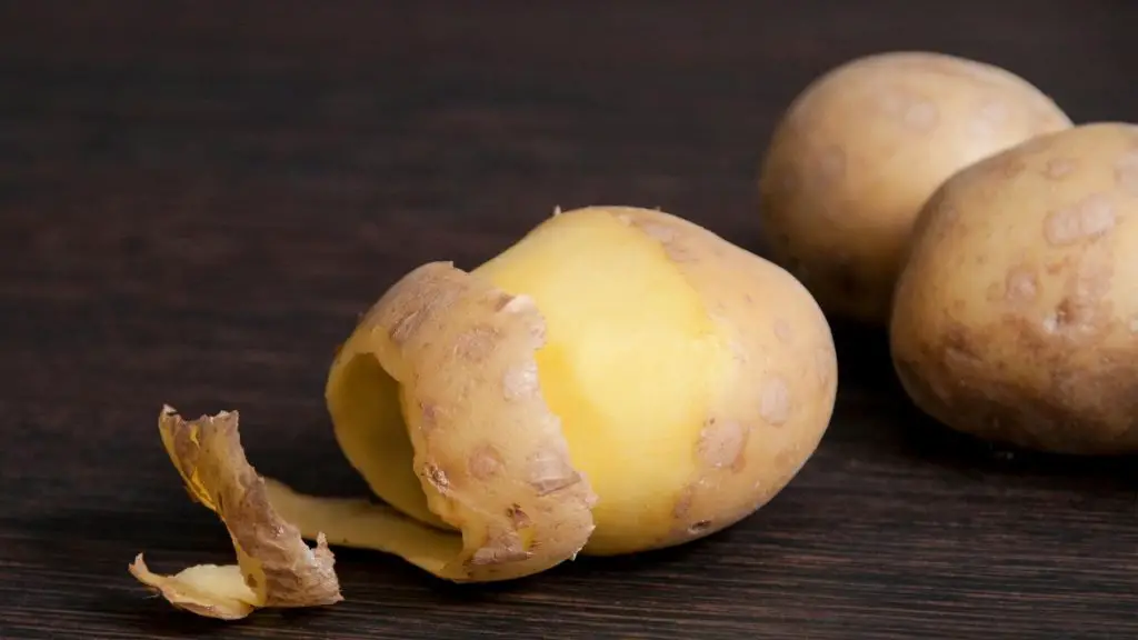 Can Guinea Pigs Eat Potato Skin