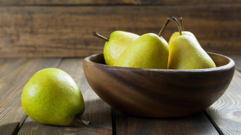 Serving Size and Frequency of Pears for Guinea Pigs