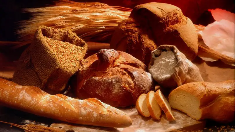 Nutrition Facts of Bread